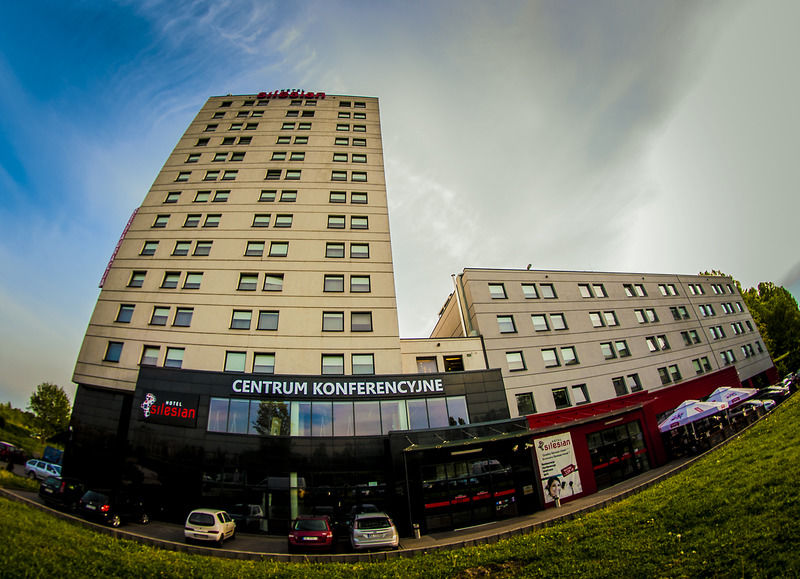 Economy Silesian Hotel Katowice Zewnętrze zdjęcie